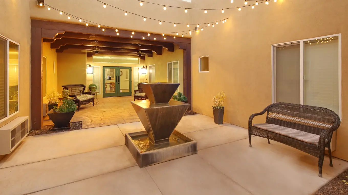 Visions Senior Living At Apache Junction 1