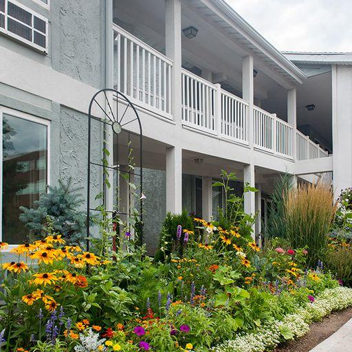 Highland Cove Retirement Community