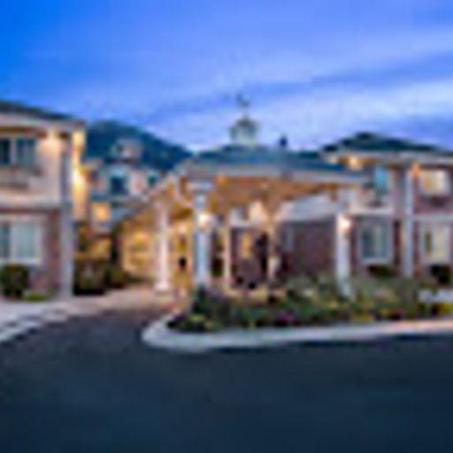 The Charleston At Cedar Hills