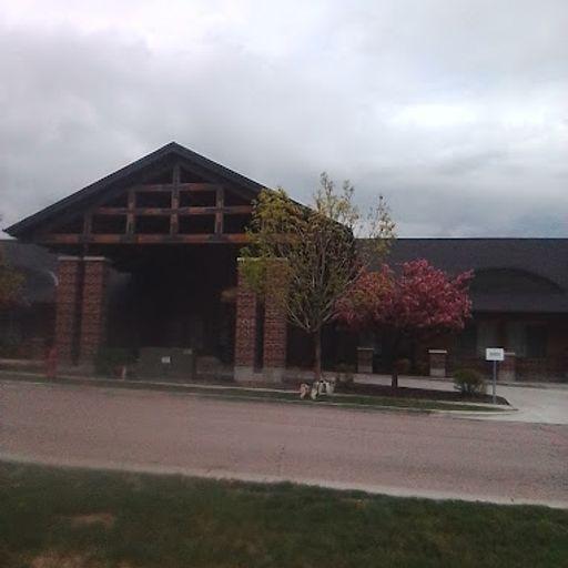 The Lodge At Riverton