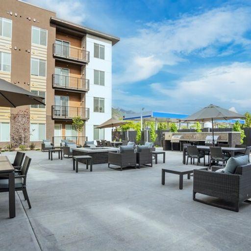 Senior Living On Washington Low Income Housing For 62 No Contract