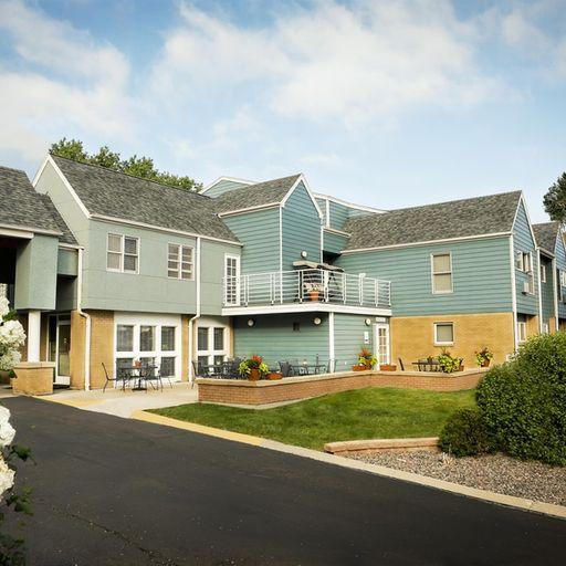 The Gardens At Broadmoor Court Assisted Living Bethesda Community