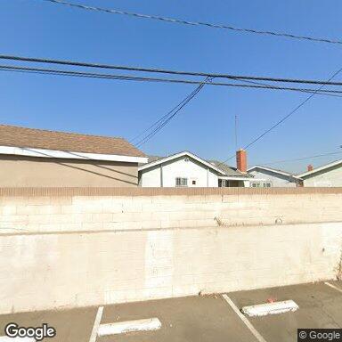 De Leon Home Bellflower
