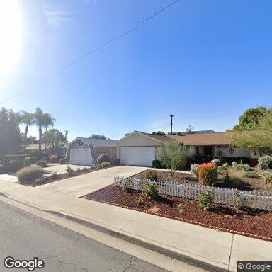La Verne Manor