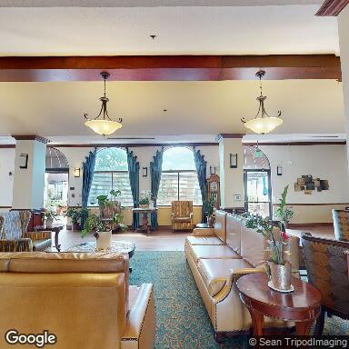 San Leandro Senior Living