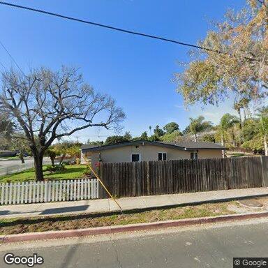 Casa Naomi-Cathedral Oaks Home